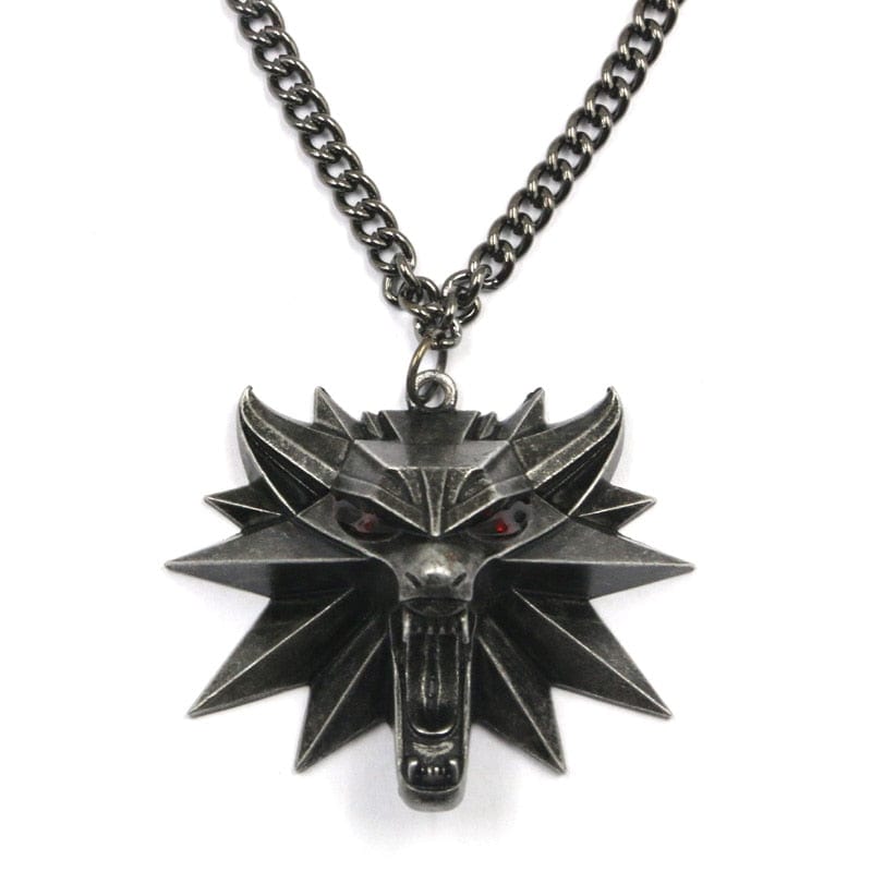 Piercing Gaze Wolf Head Necklace 1 Piercing Gaze Wolf Head Necklace