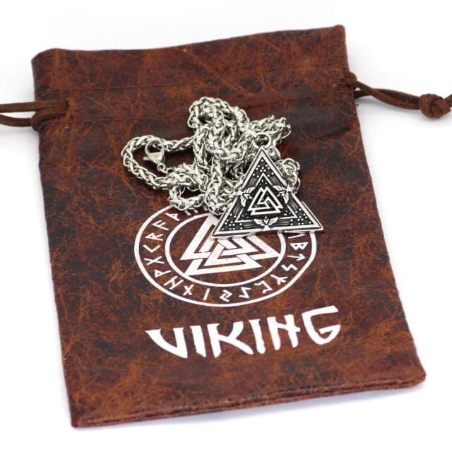 Valknut and Ravens Necklace in Steel 2 Valknut and Ravens Necklace in Steel - Image 2